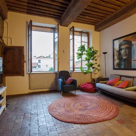 Hostnfly - Exceptional Downtown Apartment